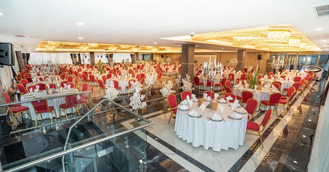 New Karaman Hotel Экстерьер фото
